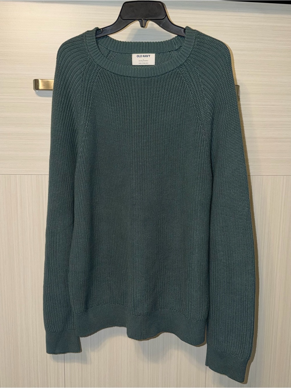Old Navy Men's Crewneck Sweater in Dark Green
